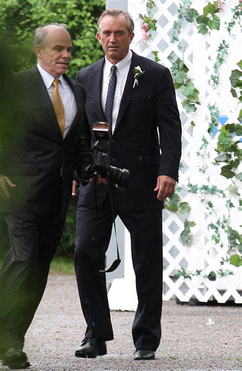 [PICS] Cheryl Hines & Robert F. Kennedy Jr. Wedding — PICS – Hollywood Life