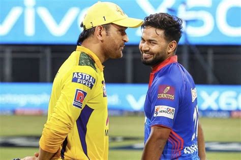 T20 World Cup 2021 Mentor Ms Dhoni Spends Quality Time With Rishabh Pant Ahead Of The New