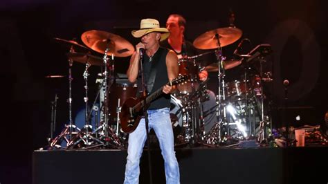 Kenny Chesney Shares Video For Take Her Home Off Upcoming LP BORN