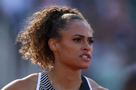 Sydney McLaughlin-Levrone clocks season's best time in 400m to win ...