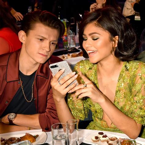 Zendaya Brasil On Twitter Em Entrevista Para O Buzzfeed Celeb Tom