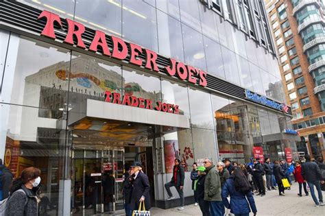 Brooklyn Trader Joes Rejects Unionization