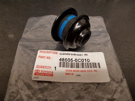 TOYOTA TUNDRA Shock Bushing Cushion W O Off Road Package W O