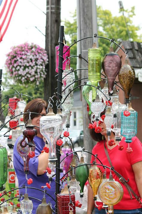 Shoppers Flock To Chardon Arts Festival Geauga County Maple Leaf