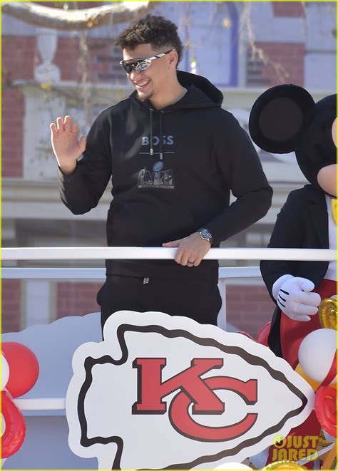 Patrick Mahomes Celebrates Super Bowl Win at Disneyland Parade!: Photo ...