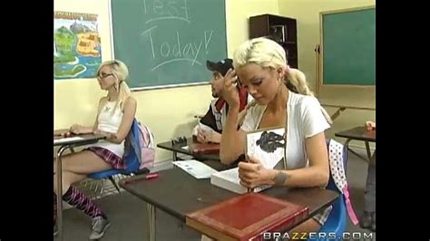 Girls Delta Search XVIDEOS