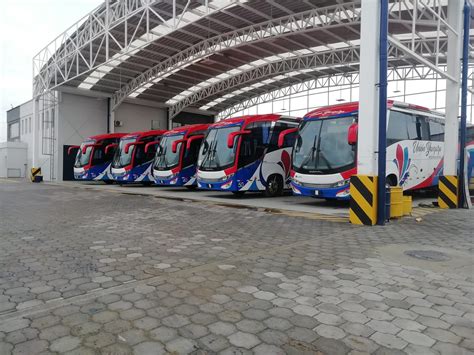 da loja  los rios  modi  viaggiare  autobus auto aereo  taxi