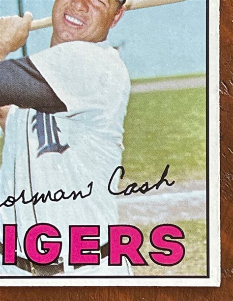 Vintage 1967 Topps Norm Cash Detroit Tigers Baseball Card 540