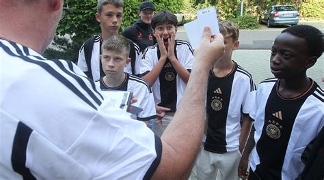 Der Dfb Schul Cup Dfb Deutscher Fu Ball Bund E V