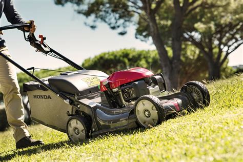 Hondas Lawn And Garden The Hrx Lawnmower