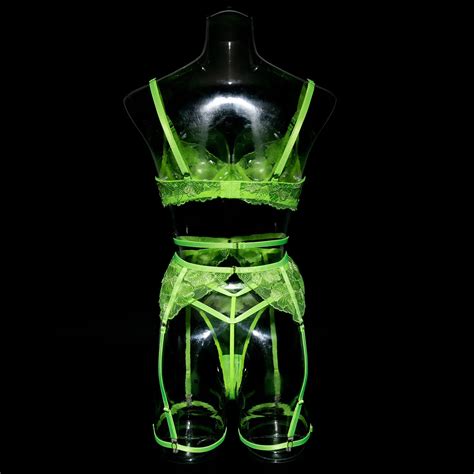 Ruiyi High Quantity Piece Lingerie Set See Through Push Up Lingerie Lace Underwear Sexy