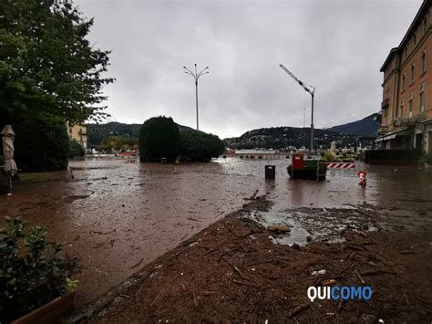 Il Lago Esondato In Piazza Cavour A Como 3 Novembre 2023