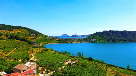 I più bei laghi da vedere in Campania Napoliving