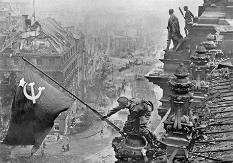 9 fotógrafos soviéticos icônicos que capturaram o espírito de sua época ...