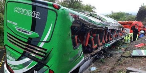 Polisi Tetapkan Sopir Sebagai Tersangka Ini Penyebab Kecelakaan Bus Di