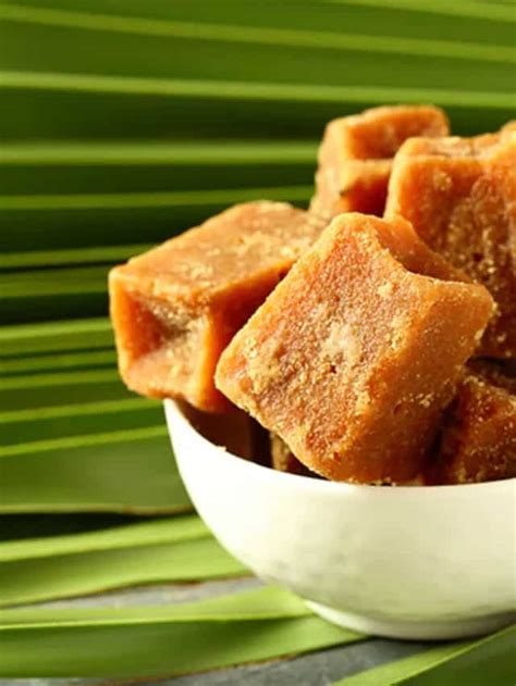 6 Reasons Why Jaggery Is Better Than Sugar