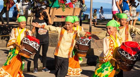 Dumaguete, Philippines - 16 September, 2017: Street Dance at Sandurot ...