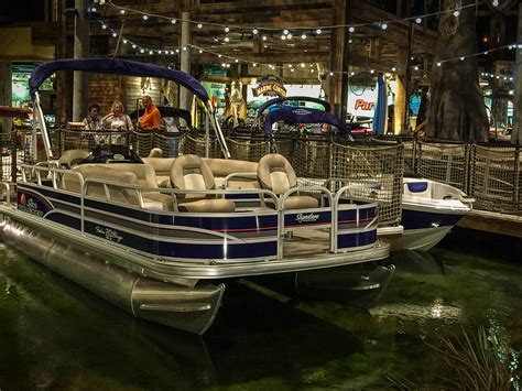 5 Epic Reasons To Explore Bass Pro Shops At The Pyramid