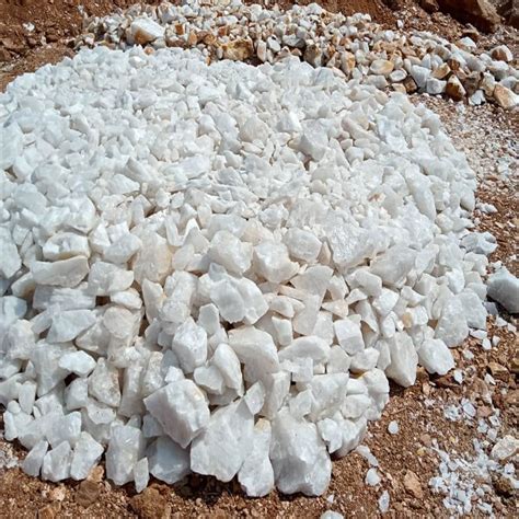 A Grade Snow White Quartz Lumps Packaging Type Loose At Rs Tonne