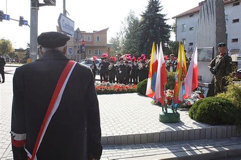 Rocznica Ods Oni Cia I Po Wi Cenia Pomnika Ak W Kro Nie Zdj Cia