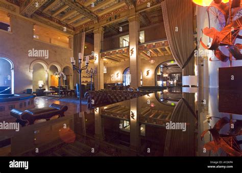 Hollywood roosevelt hotel lobby hi-res stock photography and images - Alamy