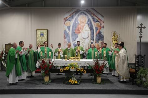 NADBISKUP KUTLEŠA PREDVODIO MISNO SLAVLJE PRIGODOM DODJELE TRAJNIH