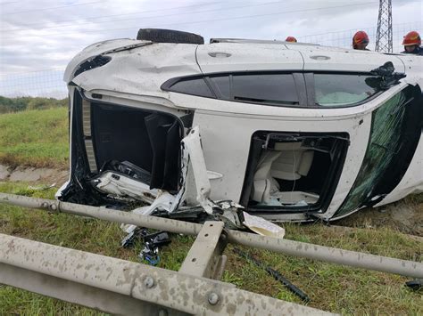 Accident pe autostrada A3 direcția Turda Cluj Napoca Două femei au