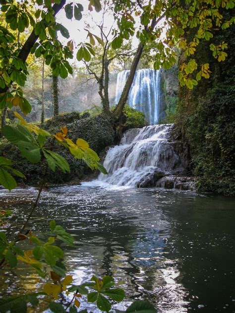 Cascadas En Monasterio De Piedra Zaragoza Aragón España Foto de