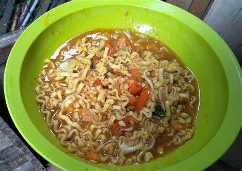 Resep Mie kuah pedas ala mie aceh oleh Ika Hidayatul 'Aini - Cookpad