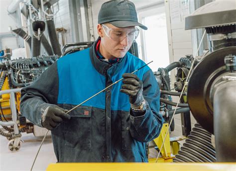 CAP Agent de maintenance des matériels travaux publics et de