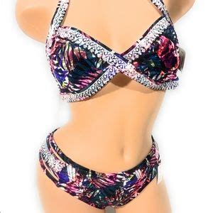 Pink Victoria S Secret Swim Victorias Secret Large Bikini Set New Poshmark