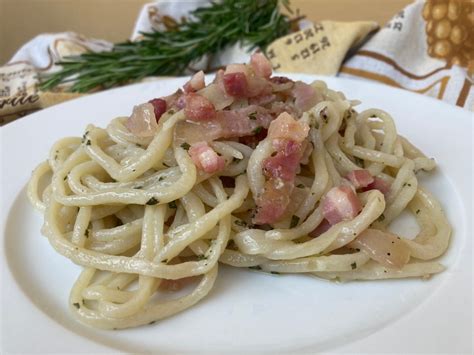 Le Ricette Di Michela Pici Con Guanciale E Rosmarino