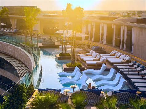 Hotel Near 5th Avenue Playa del Carmen | Thompson Playa del Carmen