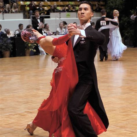 Learn Tango: Movements with A Sense of Urgency