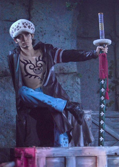 Trafalgar Law Cosplay #One Piece | One piece cosplay, One piece anime ...