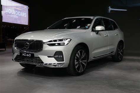 2021上海车展：中期改款沃尔沃xc60亮相 新浪汽车