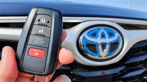 How To Check If Your Toyota Has A Remote Starter Youtube