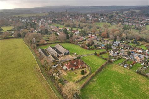 Highfields Farm New Road Rotherfield East Sussex Tn6 3js Btf