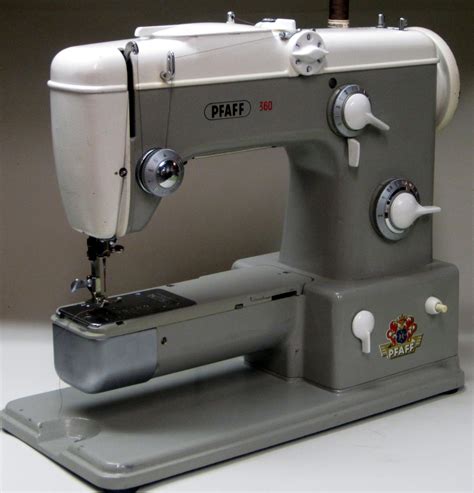 MI Vintage Sewing Machines: Pfaff 360 (1960)