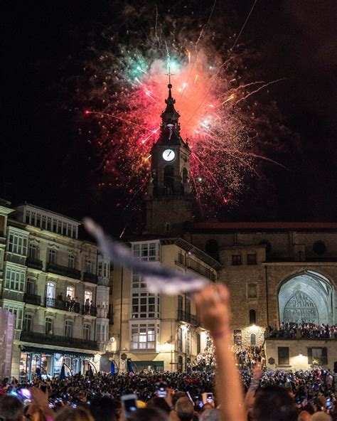 Subida Y Despedida De Celed N Fiestas De Vitoria Gasteiz La Blanca