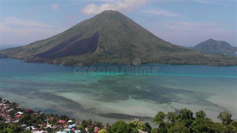 View of Volcano Mountain in Banda Islands Stock Footage - Video of clouds, banda: 275050986