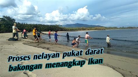 Tarik Pukat Darat Nelayan Tradisional Aceh Tarik Pukat Pantai Aceh