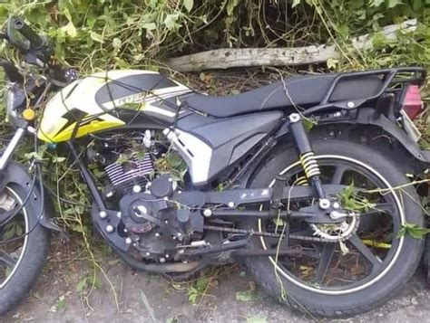 Motociclista Pierde El Control Y Derrapa En Cotaxtla Veracruz