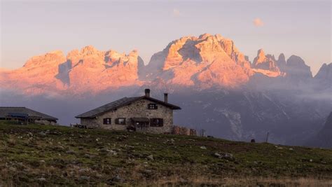 Le più belle passeggiate ed escursioni a Pinzolo Outdooractive