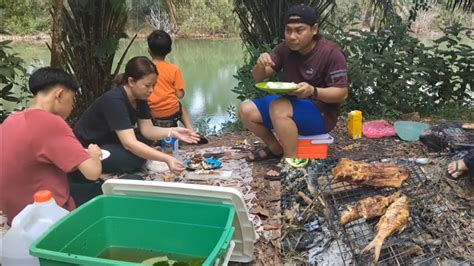 MAKAN DI TEPI SUNGAI LAUK IKAN SUNGAI DAN BABI BAKAR YouTube