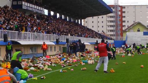 pink rs NAJPOTRESNIJI MINUT ĆUTANJA U NOVOM PAZARU IKADA Potresne