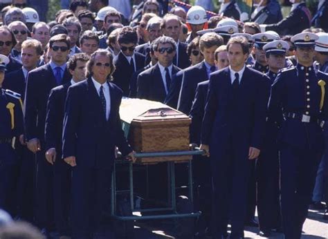 .: As 100 fotos mais importantes da história | Ayrton senna, Ayrton ...