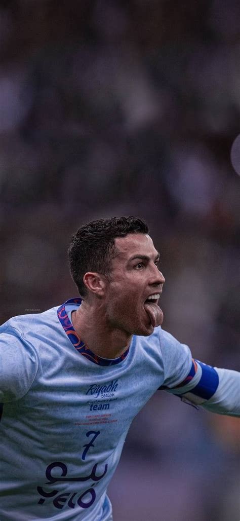 M A adlı kullanıcının Cristiano ronaldo panosundaki Pin Futbolcular