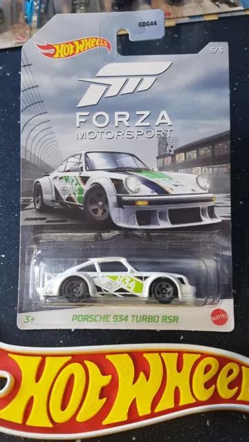 HOT WHEELS FORZA Motorsport Porsche 934 Turbo RSR Bianco E Verde