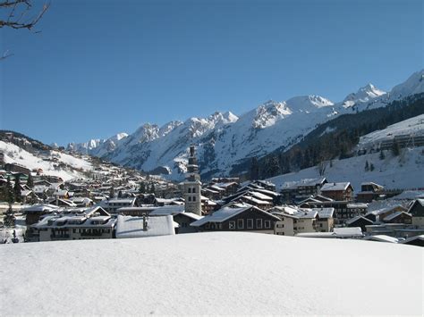 'Kids Rule': Kids Go Free at La Clusaz | ChaletFinder Blog
